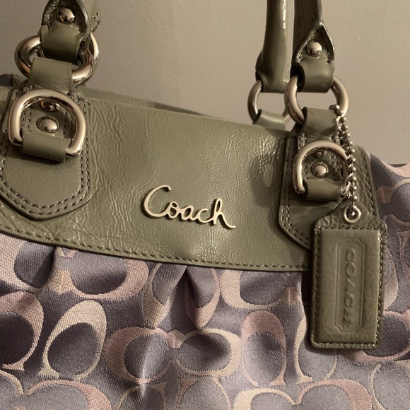 Authentic Coach Purse - Picture 2 of 5